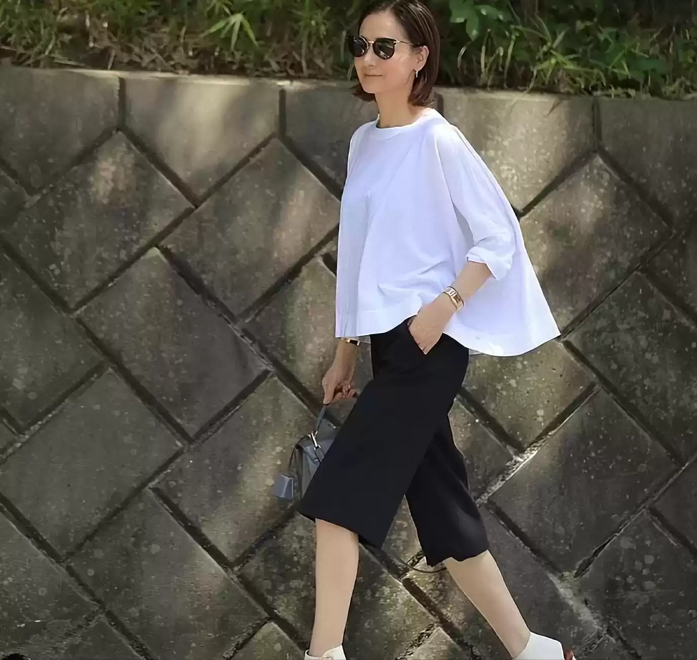 休闲穿衣搭配艺术:越休闲越讲究?揭秘“休闲风”的优雅穿搭技巧 休闲穿衣搭配艺术:越休闲越讲究?揭秘“休闲风”的优雅穿搭技巧