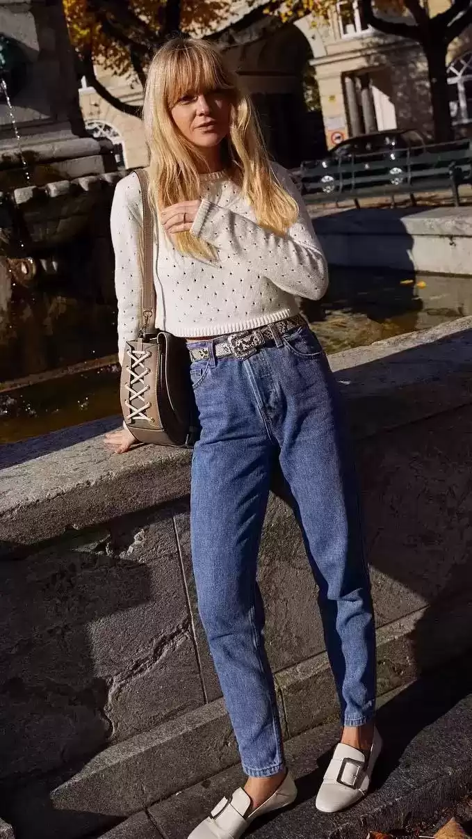 梨形身材穿衣搭配图 梨形身材的搭配方式，速来码住