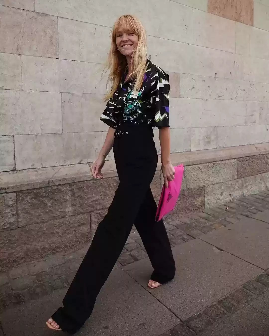 梨形身材穿衣搭配图 梨形身材的搭配方式，速来码住