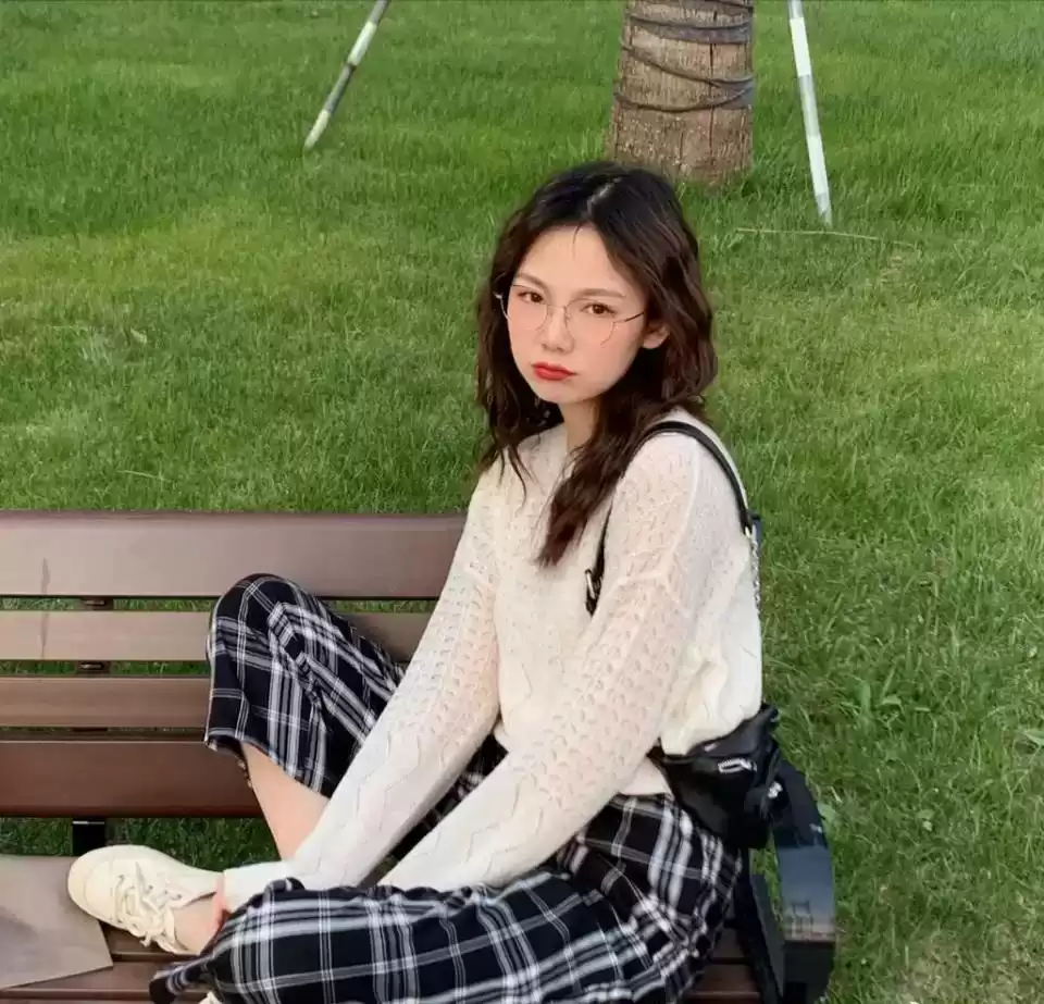 气质穿衣搭配 越有气质的女人会穿，穿衣打扮照着这十款穿，洋气百搭又减龄