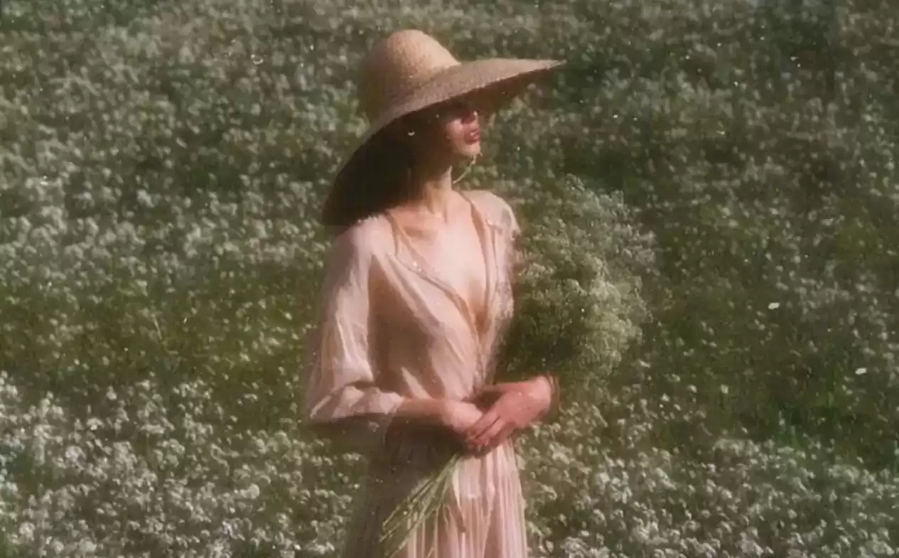 沙漏型身材穿搭全攻略:巧妙平衡术,告别显胖轻松驾驭少女风 沙漏型身材穿搭全攻略:巧妙平衡术,告别显胖轻松驾驭少女风