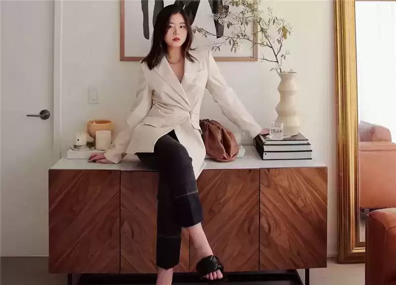 矮胖女生夏季穿搭秘籍:130斤博主显瘦造型指南 矮胖女生夏季穿搭秘籍:130斤博主显瘦造型指南