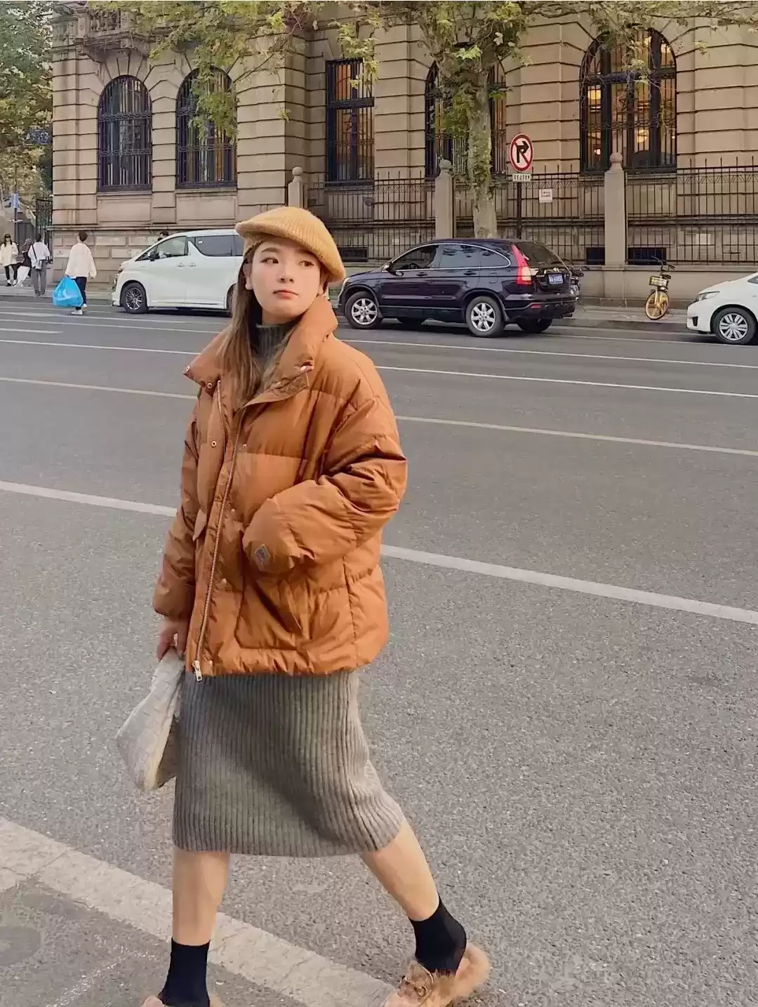 微胖女生冬季穿衣搭配 微胖女孩，秋冬怎么穿遮肉又好看？