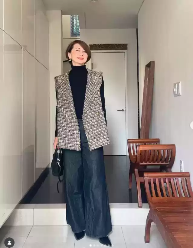 日本女人穿衣搭配 才发现日本主妇穿衣口诀：穿简不穿繁，少穿亮色，简单大方又耐看