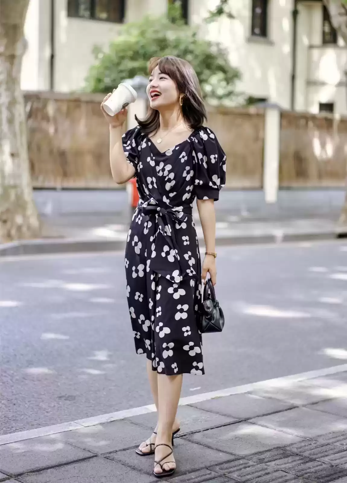 155cm女生的穿衣搭配：微胖身材的时尚穿搭秘诀