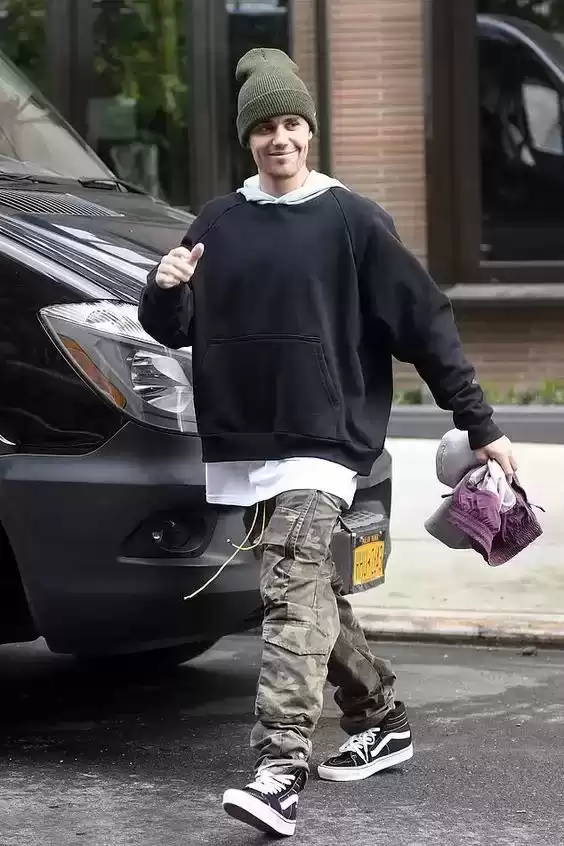 穿衣搭配杂志 掌握这4种搭配技巧，不靠颜值也能穿出亮眼造型，让秋冬时髦多变