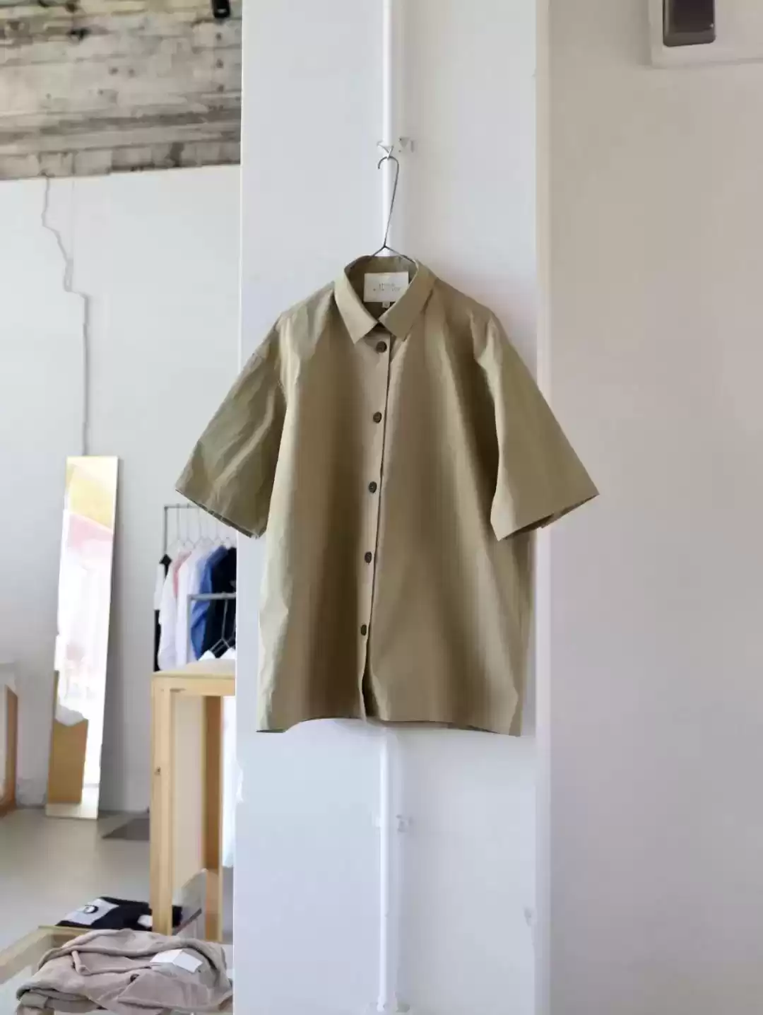 瘦人穿衣搭配终极指南:告别瘦弱印象,打造自信造型 瘦人穿衣搭配终极指南:告别瘦弱印象,打造自信造型