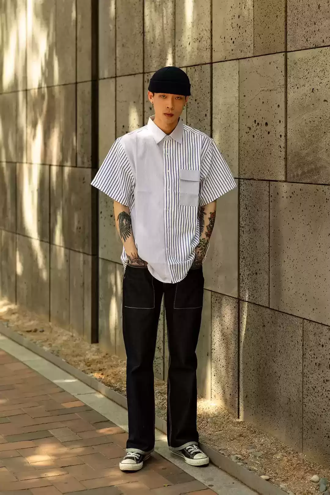 瘦人穿衣搭配终极指南：告别瘦弱印象，打造自信造型