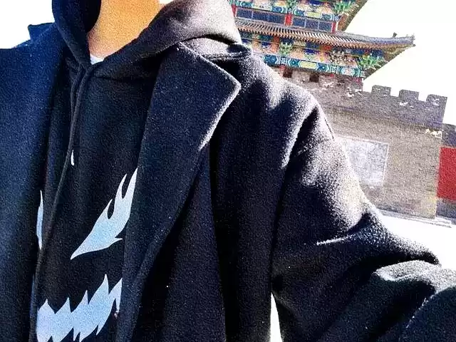 冬季男士穿搭必备：3款经典外套抗寒显高，通勤约会轻松驾驭