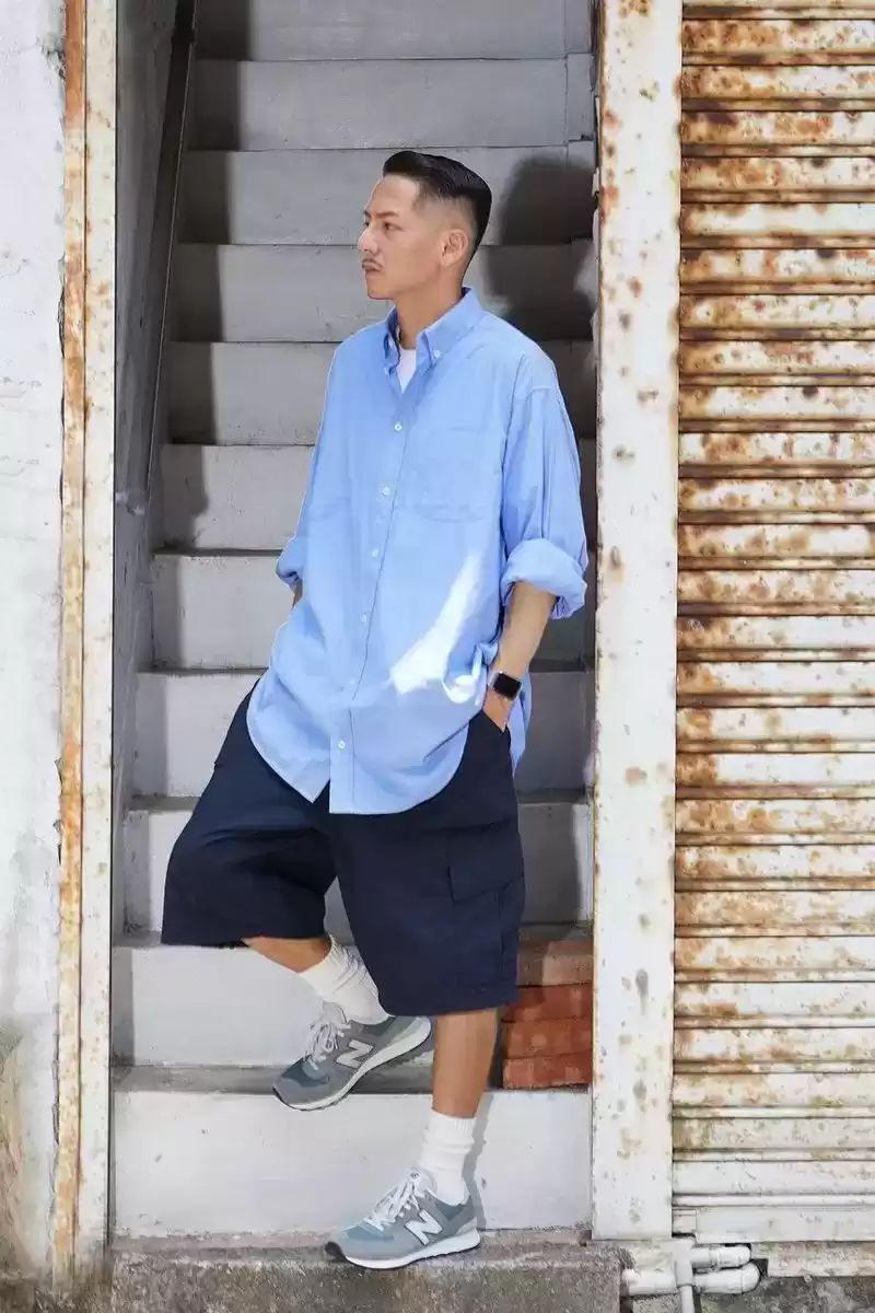 余文乐同款潮流：台湾博主Scott的简约穿搭解析