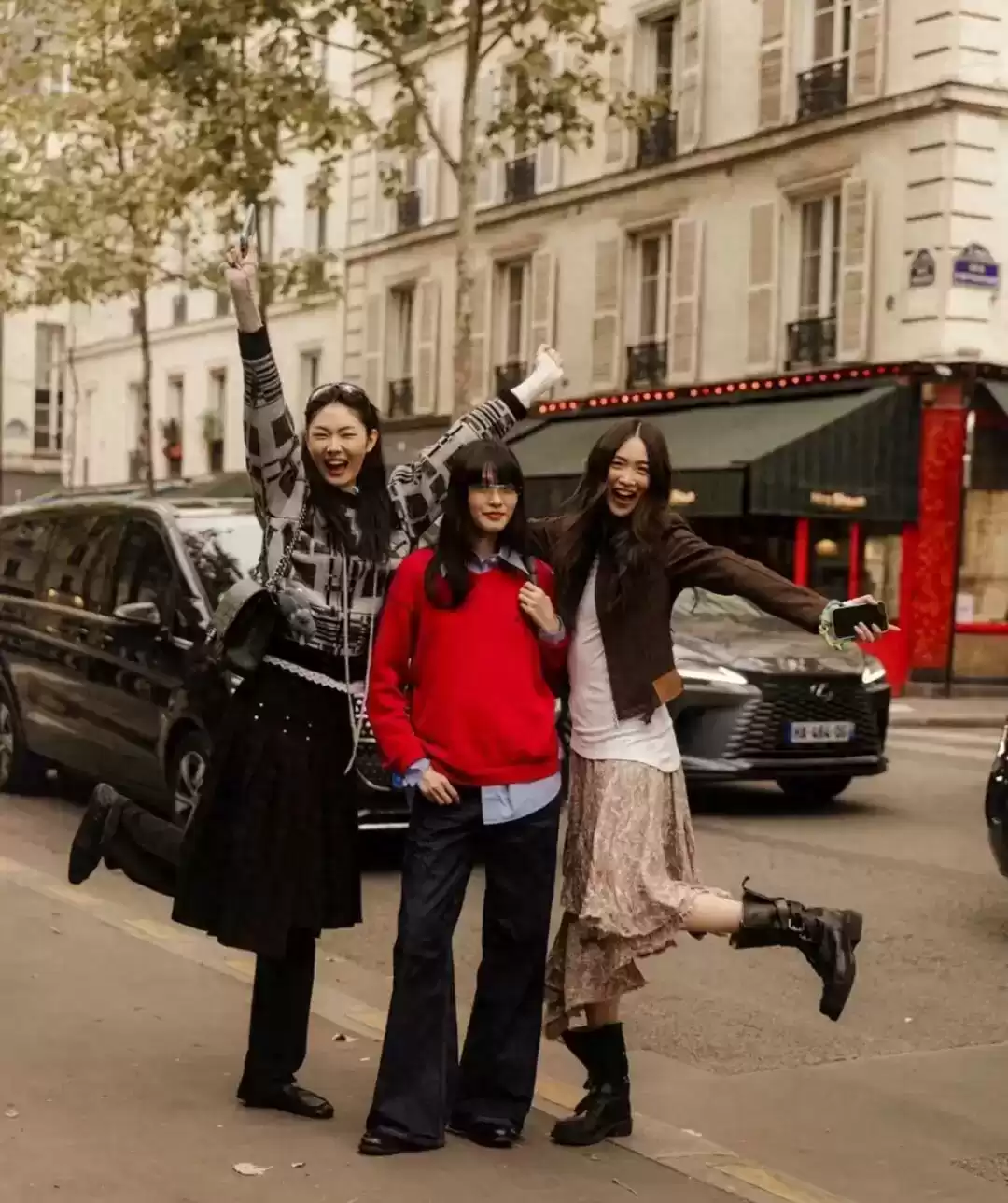 时尚配色秘籍：五组高级穿搭技巧，引领下一季潮流