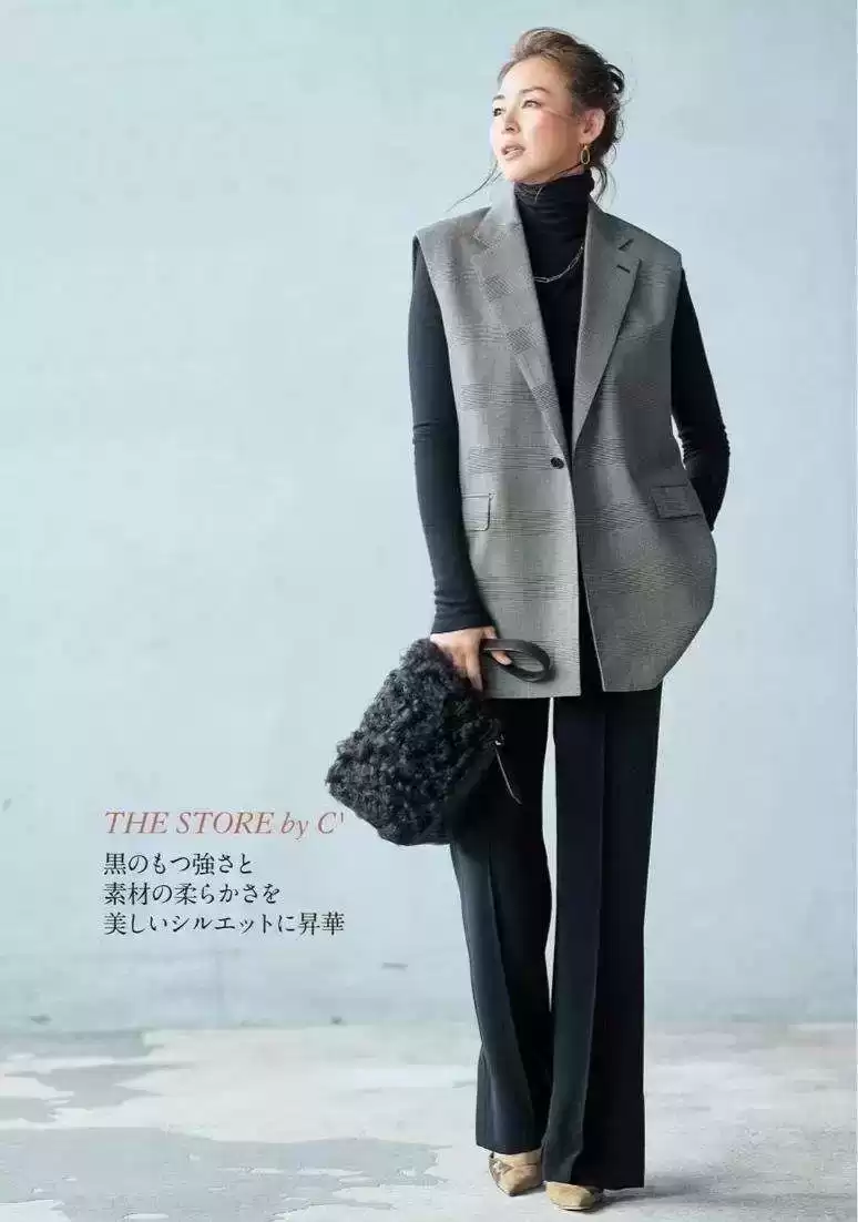 偏瘦女生穿衣搭配图 微胖女人穿衣宽松点好还是修身点好？知道这2个关键方能优雅大方