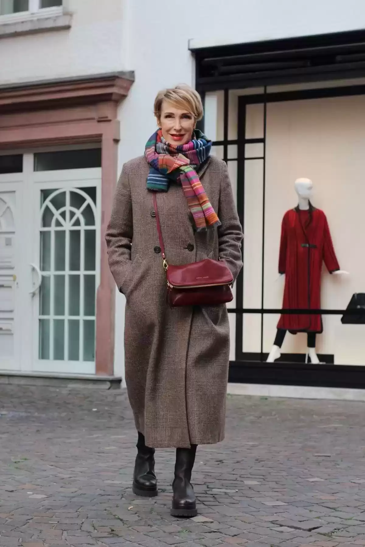 五种体型穿衣搭配 等你老了，远离“大锅乱炖”穿搭，气质穿搭从来都是越简单越高级