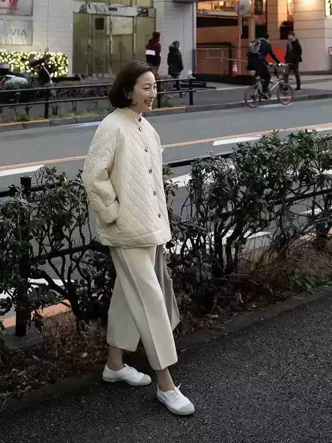 五种体型穿衣搭配 等你老了，远离“大锅乱炖”穿搭，气质穿搭从来都是越简单越高级