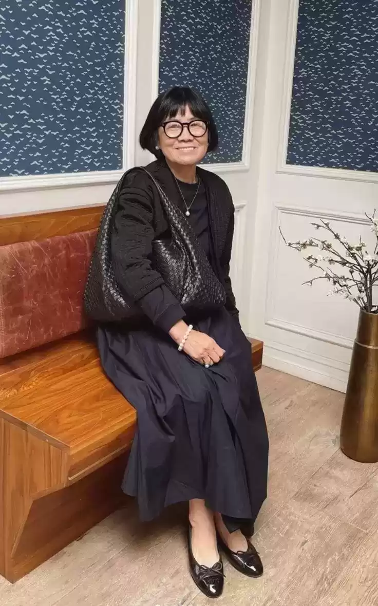 五种体型穿衣搭配 等你老了，远离“大锅乱炖”穿搭，气质穿搭从来都是越简单越高级