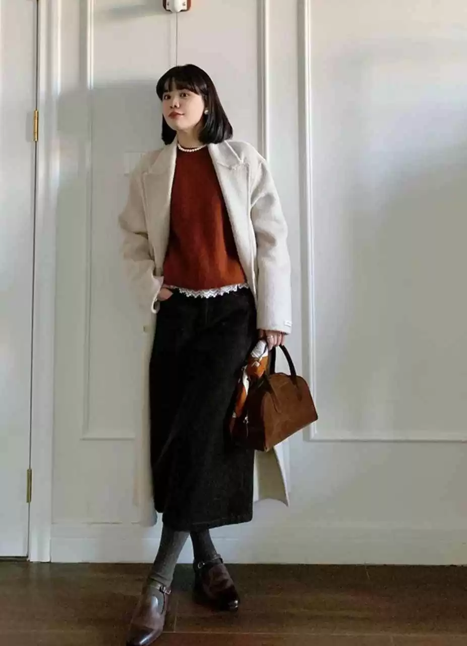 冬天女装穿搭指南:35+女性冬日搭配,简约高级又时尚