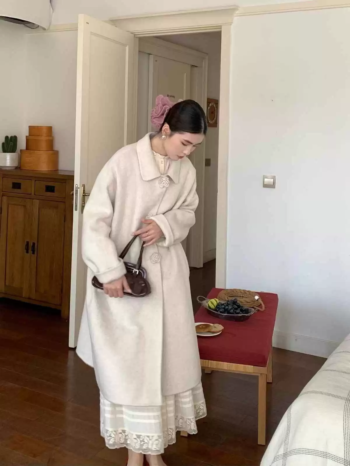 冬天女装穿搭指南:35+女性冬日搭配,简约高级又时尚