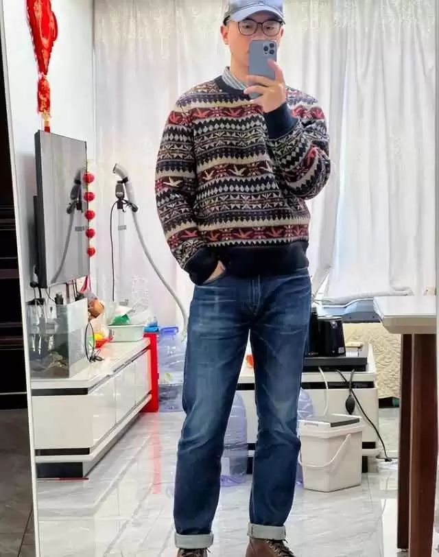 偏瘦男生穿搭攻略:卫衣毛衣失宠?今年工装夹克才是真香选择