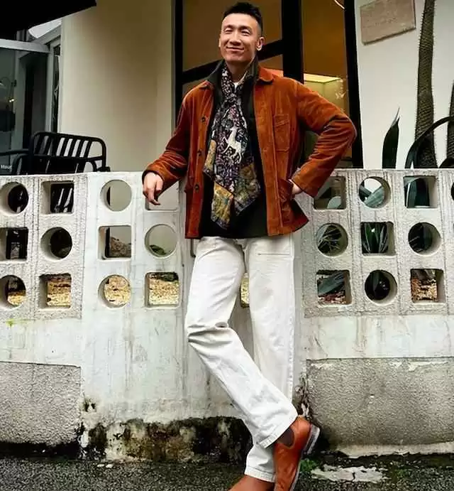 偏瘦男生穿搭攻略:卫衣毛衣失宠?今年工装夹克才是真香选择