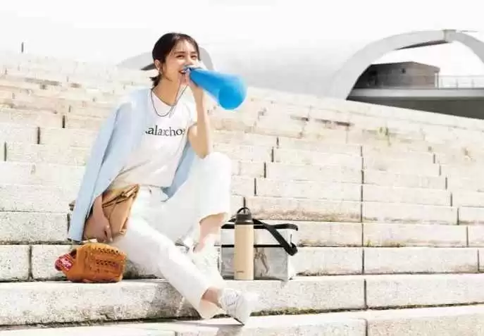 暑天通勤穿搭宝典:14套搭配让你清爽上班一整天!