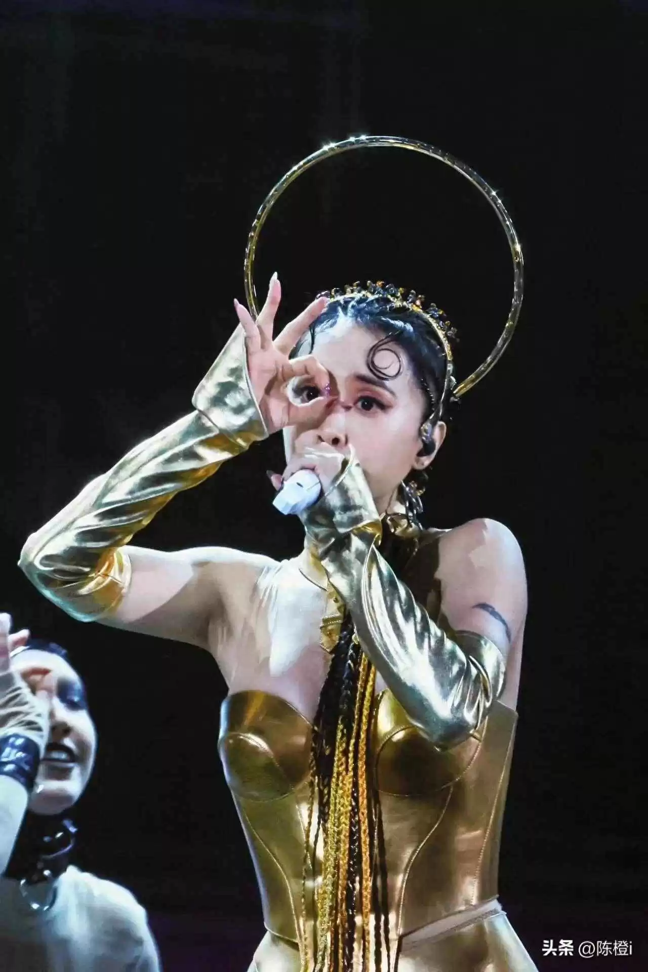 表演穿衣搭配 表演穿衣搭配