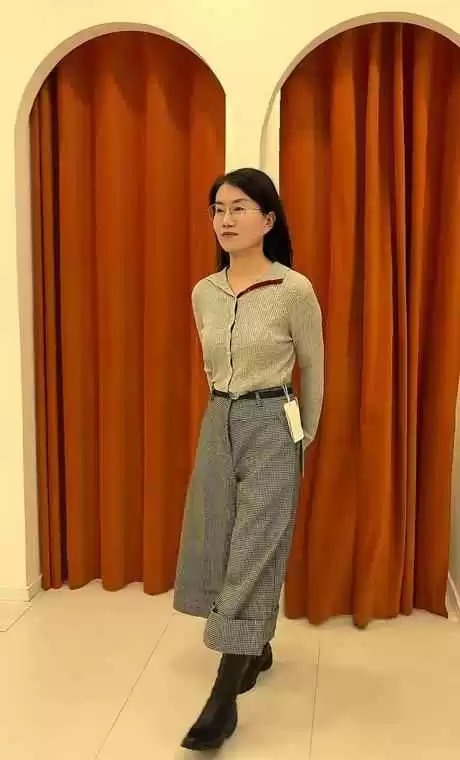 银川时尚穿搭秘籍:宁夏牧飒二姐燕燕的吸睛造型,网友狂赞模特级水准!