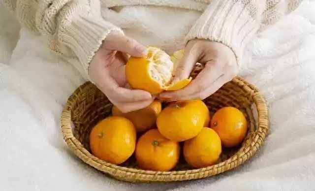 9月下旬穿衣搭配指南：九月十四吉日养生，牢记1穿2吃3动4做