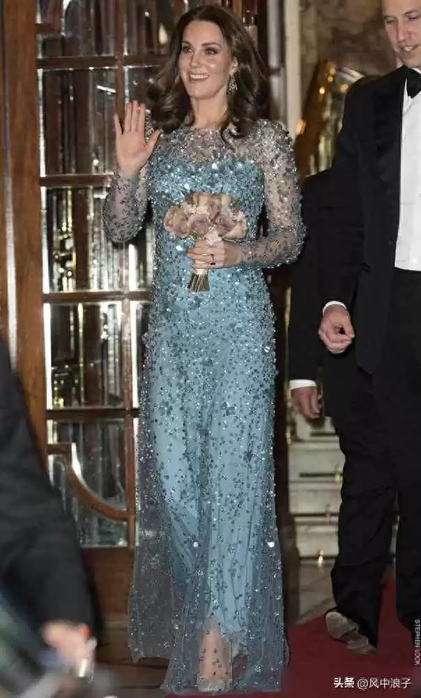 穿搭综艺秀：凯特王妃皇家汇演6套惊艳礼服盘点，每一套都堪比红毯盛宴！