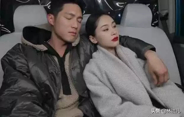 159cm小个子穿搭秘籍：王子文私服教你穿出超A气场，追恋综学搭配