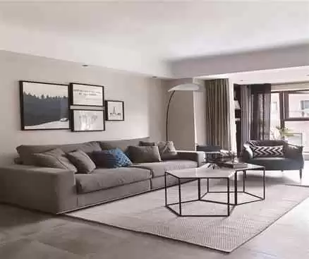 2025年秋冬色彩搭配指南：高级简约配色穿搭秘籍