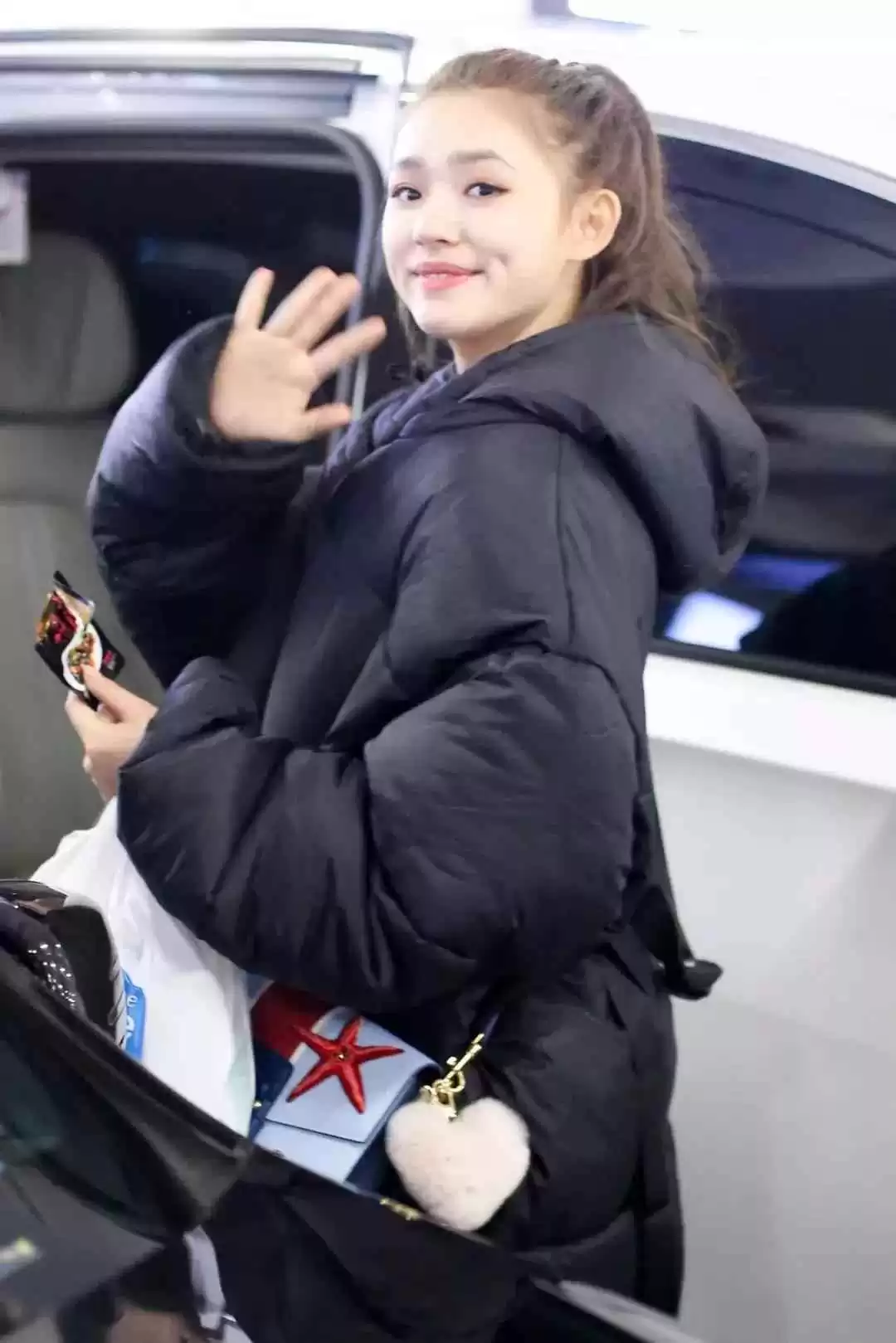 短发冬衣穿衣搭配:九款简单利落的冬季发型指南