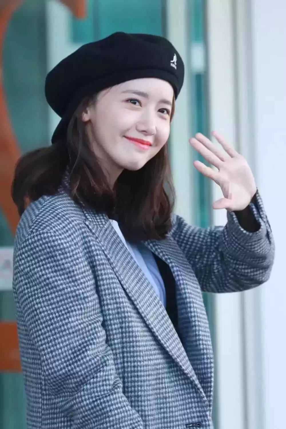 短发冬衣穿衣搭配:九款简单利落的冬季发型指南