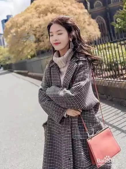 格子大衣穿搭秘籍:轻松提升气质,告别平庸造型 格子大衣穿搭秘籍:轻松提升气质,告别平庸造型