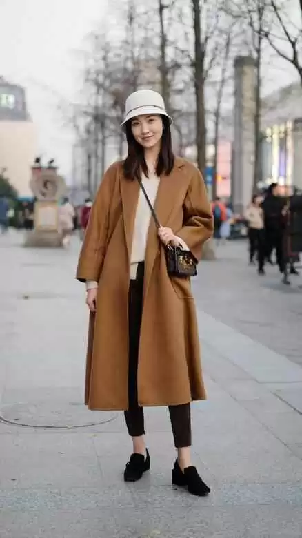 温州秋季穿衣搭配 街拍|乱穿衣的季节,最会搭配的你 温州秋季穿衣搭配 街拍|乱穿衣的季节,最会搭配的你