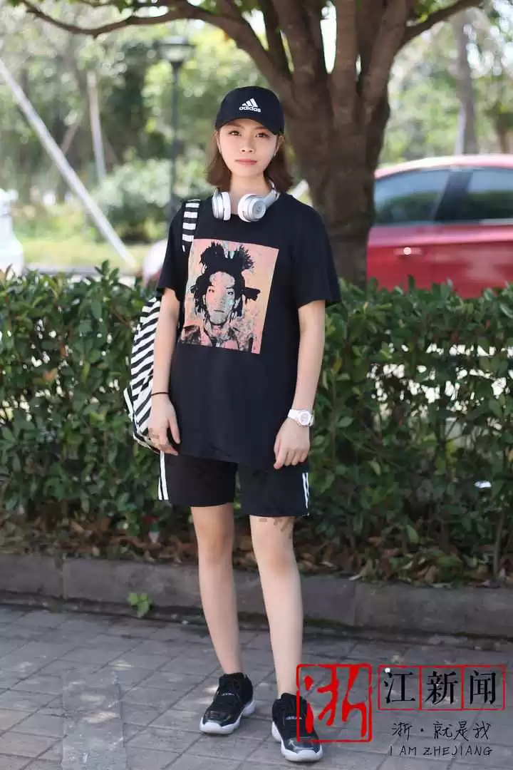 温州秋季穿衣搭配 街拍|乱穿衣的季节,最会搭配的你