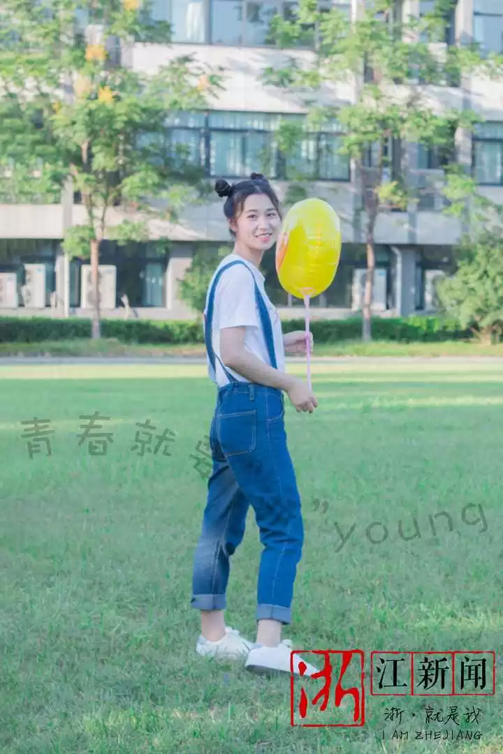 温州秋季穿衣搭配 街拍|乱穿衣的季节,最会搭配的你