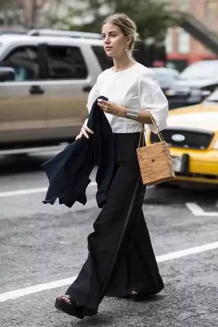 温州秋季穿衣搭配 街拍|乱穿衣的季节,最会搭配的你