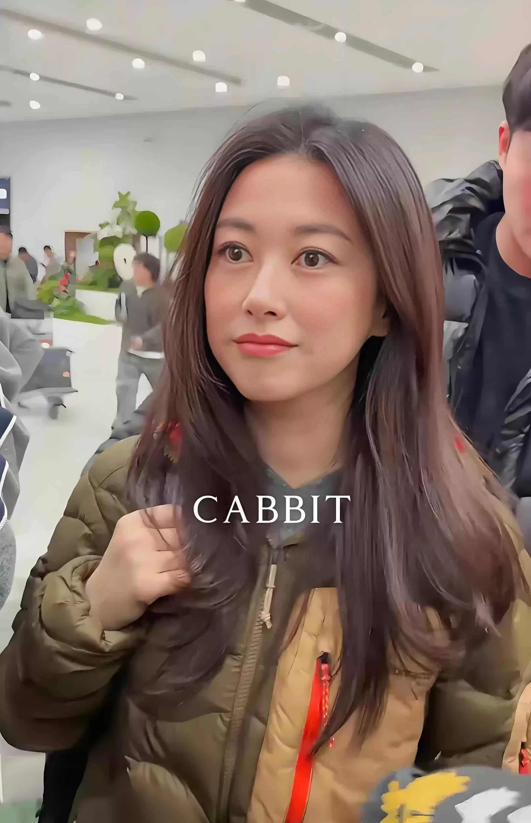 小个子女生穿搭宝典:朱珠166cm轻松穿出175cm强大气场,秘诀全在这里!