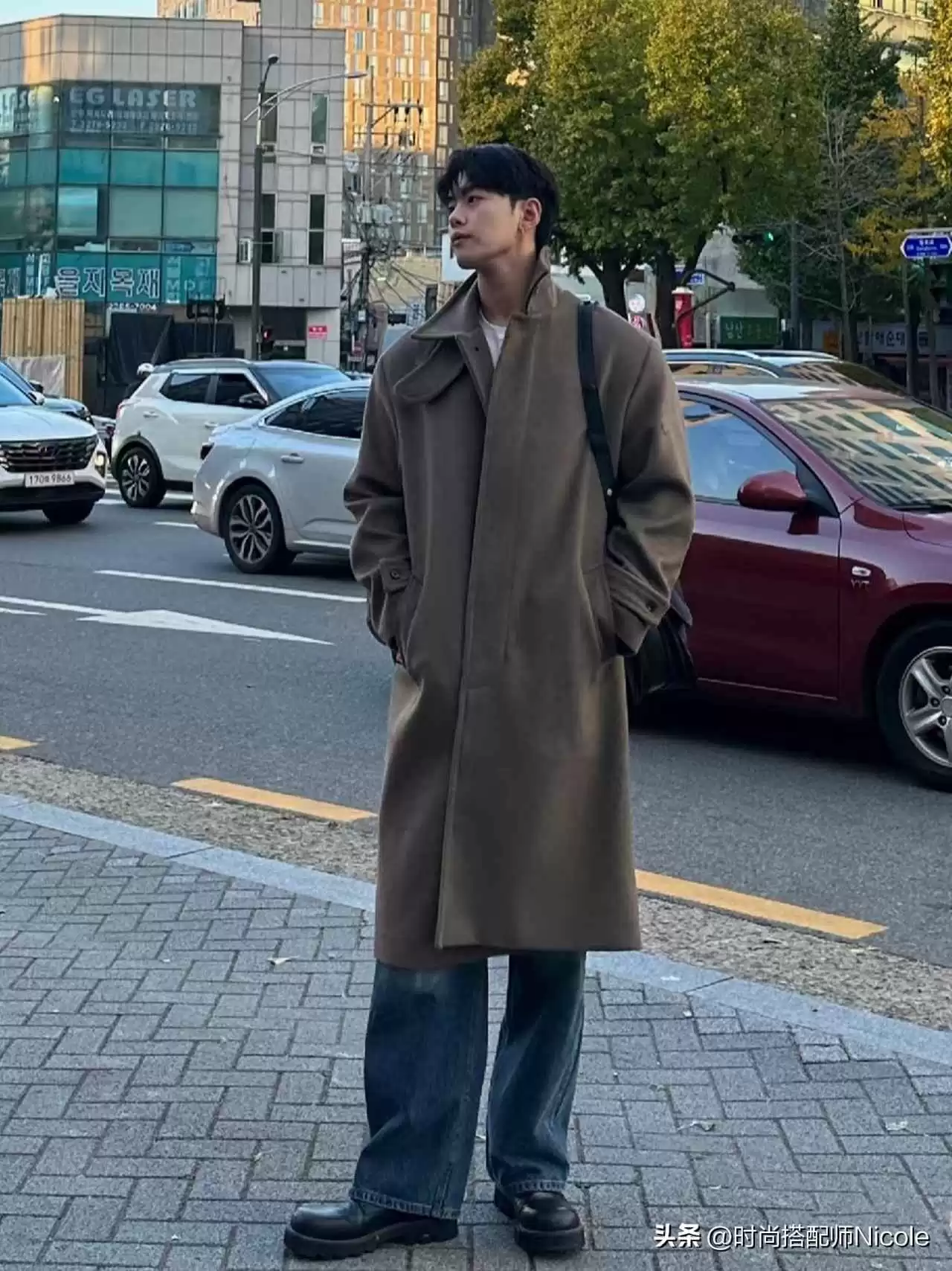 日韩休闲男穿搭指南:上海青岛韩国男人的黑白灰造型,韩剧感爆棚!