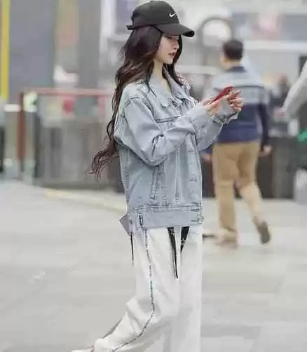 裤子穿搭终极指南：3款神裤6套搭配，基础款也能穿出高级感