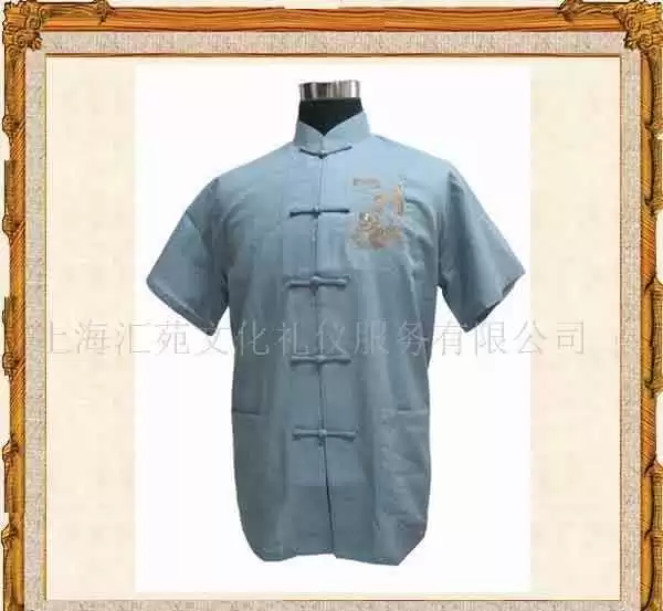 中式男装困局突围:看头部厂家如何用科技与美学破冰重生 中式男装困局突围:看头部厂家如何用科技与美学破冰重生