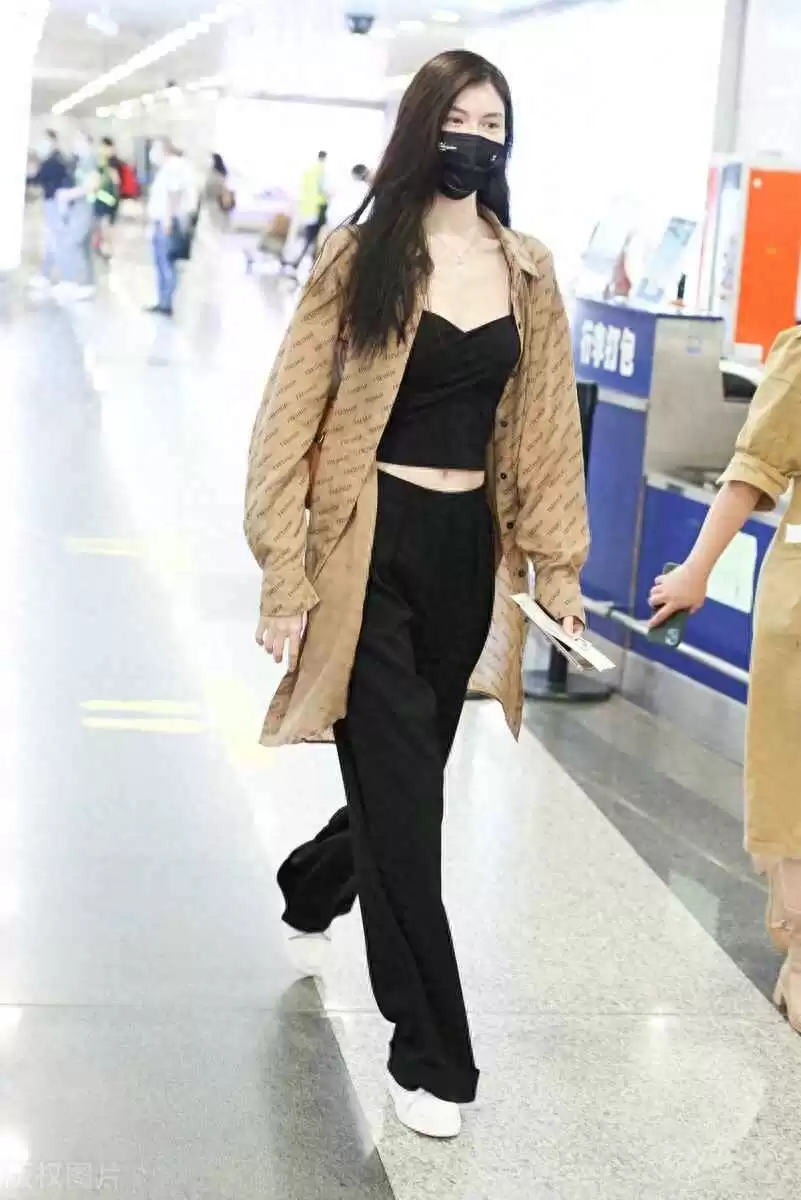 178cm高个子女生穿衣搭配指南：跟何穗学时尚穿搭