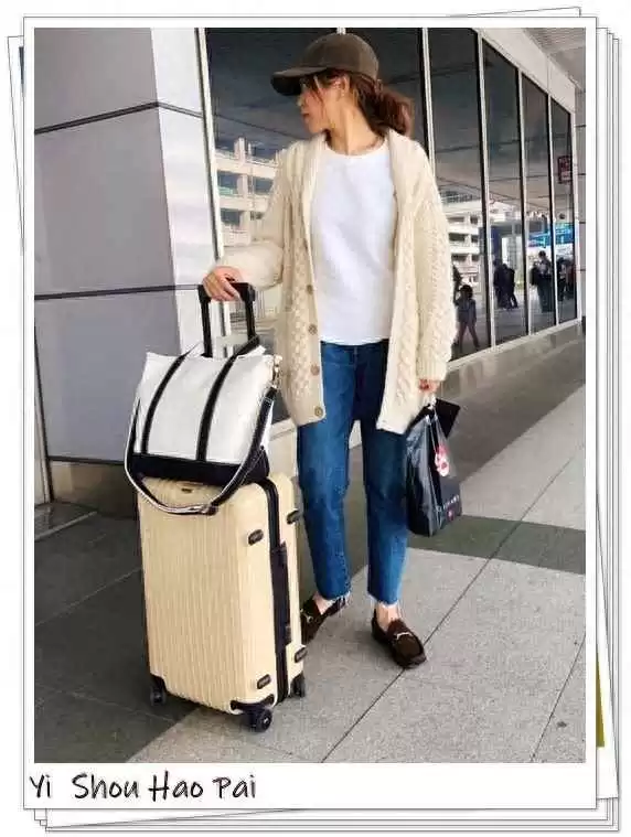 春游穿衣搭配图片 秋游穿什么30种时尚旅游穿搭推荐，保持轻松和时尚的感觉