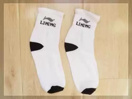 吸汗袜子选购秘籍 让你双脚干爽一整天