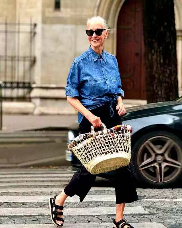 穿衣搭配王:等我老,坚决不做邋遢老太太!跟着她们穿,优雅时髦又高级