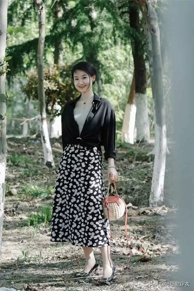 约会穿衣搭配技巧:学会这3个套路,美得真气质