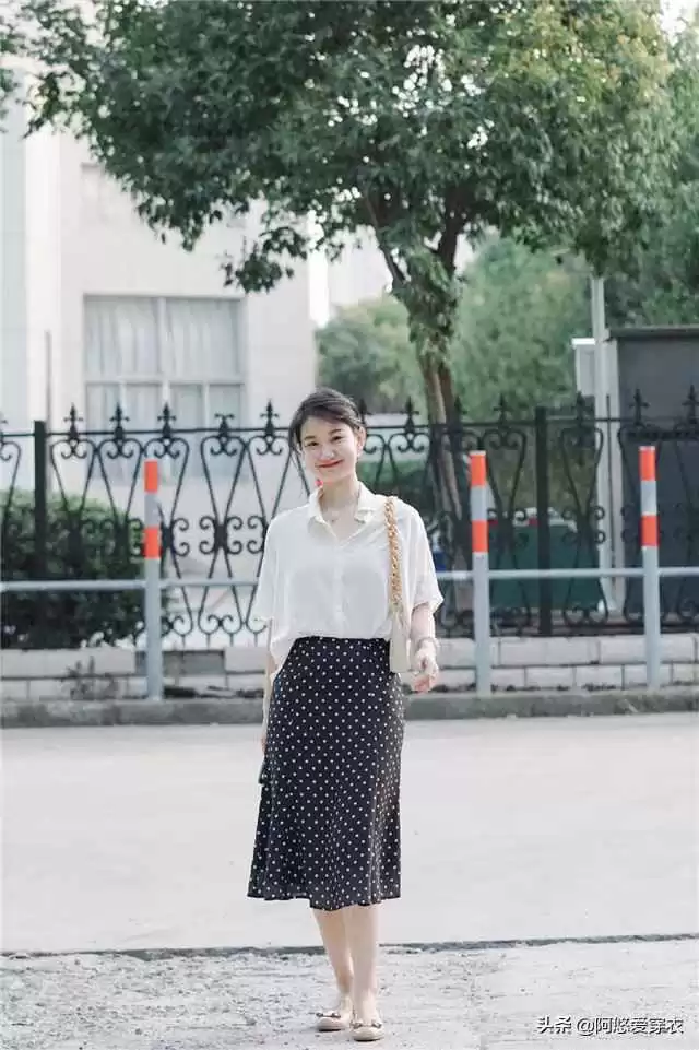 约会穿衣搭配技巧:学会这3个套路,美得真气质