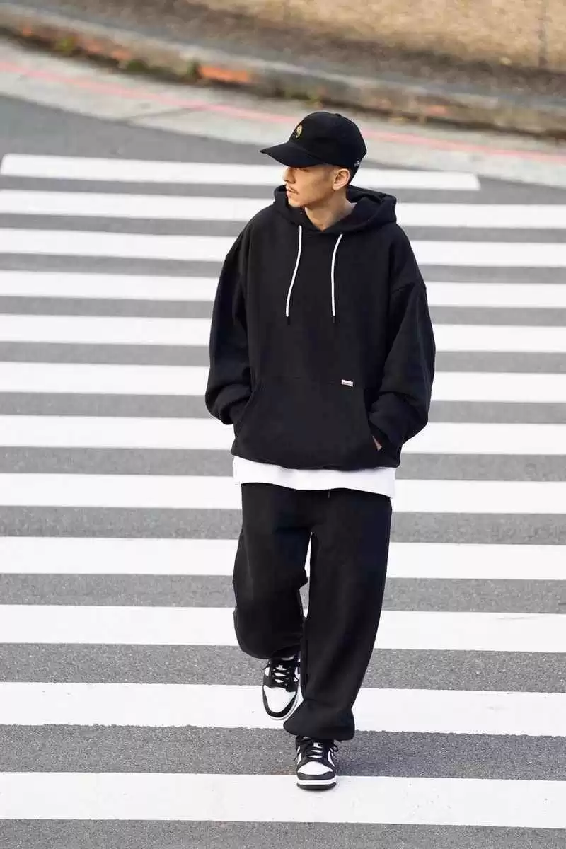 跟台湾余文乐Scott学穿搭:简约潮流造型,舒适又时尚