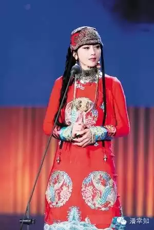 舞动生命的白族精灵 杨丽萍的民族之魂与艺术之路