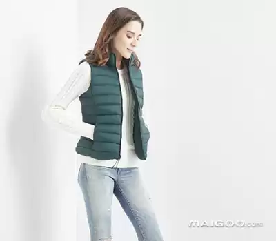 马甲搭配全攻略这些衣服让你时髦翻倍